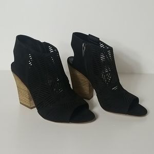 Vince Camuto Kimora Cutout Leather Bootie